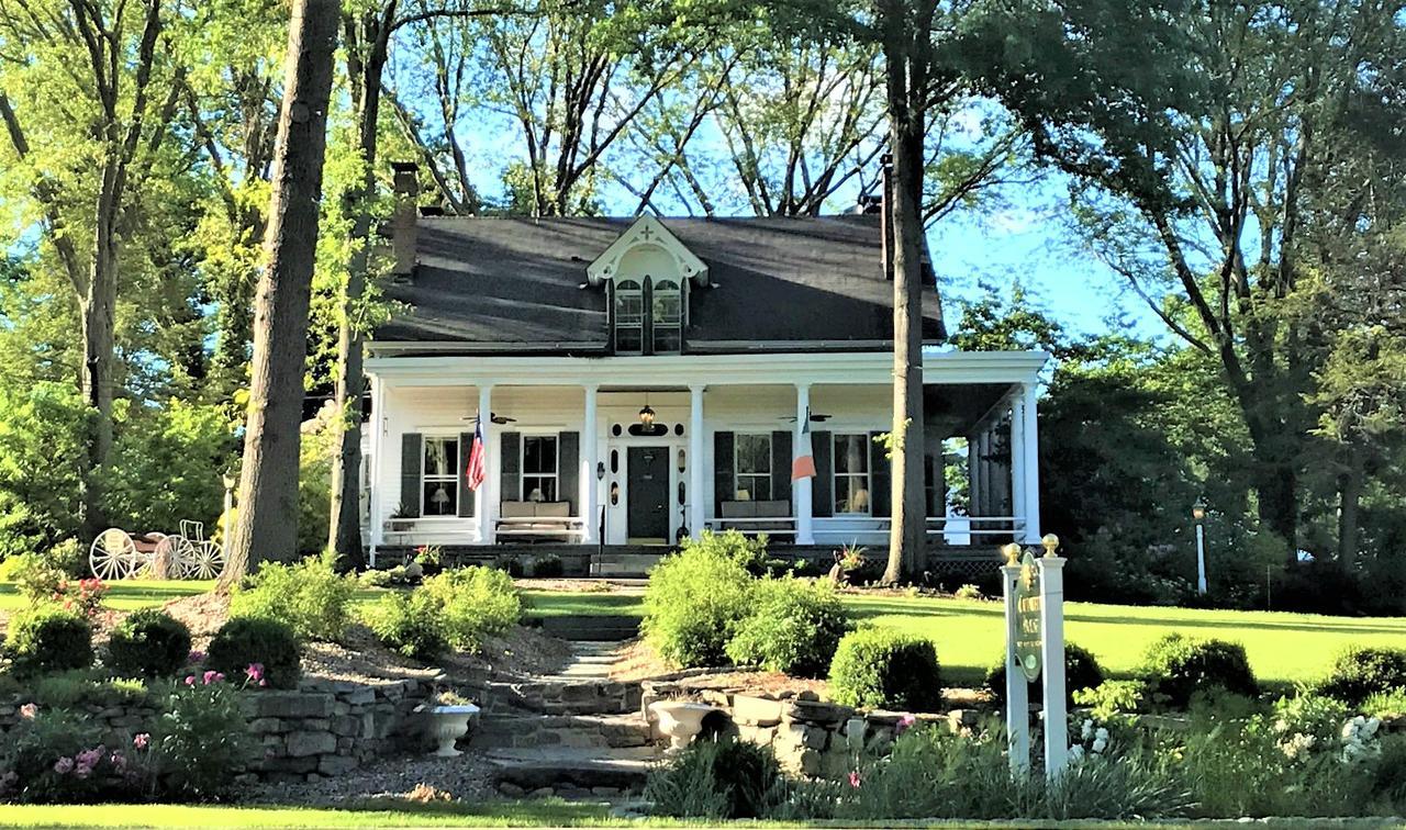 考德威尔之家住宿加早餐旅馆 Salisbury Mills 外观 照片